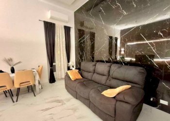 Salone - Quadrilocale piazza Giuseppe Mazzini, 6, Carmagnola - foto 8