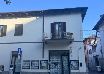 Facciata - Quadrilocale piazza Giuseppe Mazzini, 6, Carmagnola - foto 27