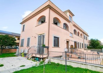 Facciata - Three-room apartment via Francesco Ingoli, Roma - photo 15