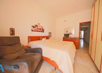 Camera da letto - Trilocale Viale Liguria 27, Taranto - foto 14