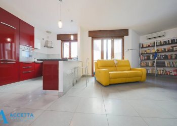 Living - Trilocale Via Speziale 2, Taranto - foto 8