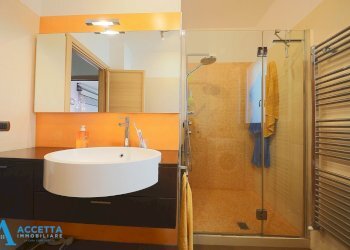 Bagno - Trilocale Via Speziale 2, Taranto - foto 13