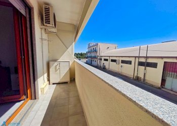 Balcone - Trilocale Via Speziale 2, Taranto - foto 16