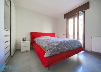 Camera da letto - Trilocale Via Speziale 2, Taranto - foto 19