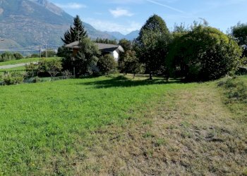 Terreno - Building land Grand Brissogne, Brissogne - photo 1