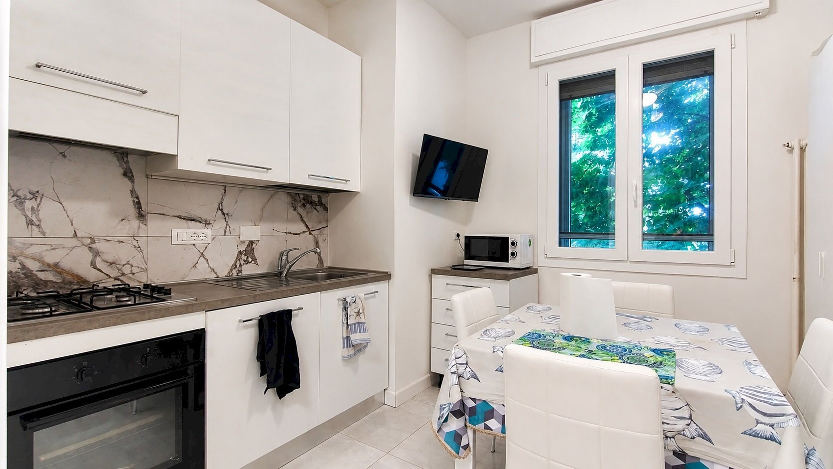 Three-room apartment Bologna (neighborhood Bolognina) - photo 1