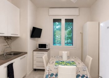 Three-room apartment Bologna (neighborhood Bolognina) - photo 2