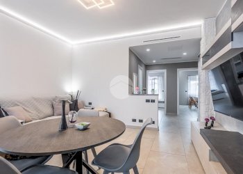 Three-room apartment Via pietro crosetto, Grugliasco - photo 2