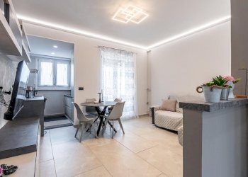 Three-room apartment Via pietro crosetto, Grugliasco - photo 9
