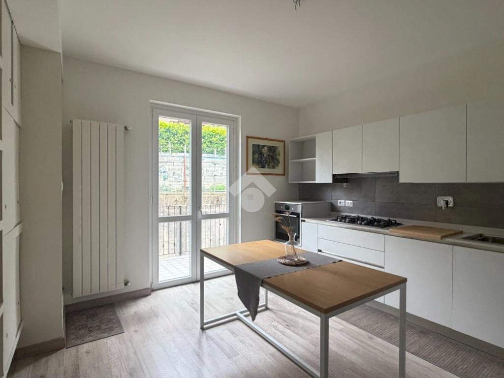 Four-room apartment Strada della Marca, Castagneto Po - photo 1
