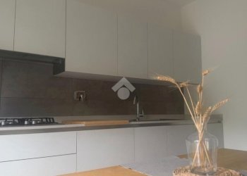 Four-room apartment Strada della Marca, Castagneto Po - photo 8