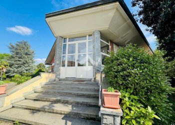 Four-room apartment Appartamento In Villa Via Mongioie, Rivoli - photo 1