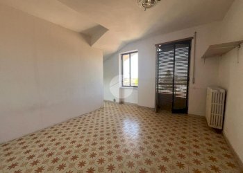 Three-room apartment Via San Martino, Barge - photo 7
