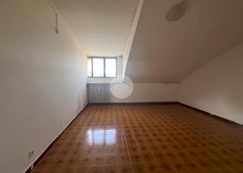 Three-room apartment Via San Martino, Barge - photo 14