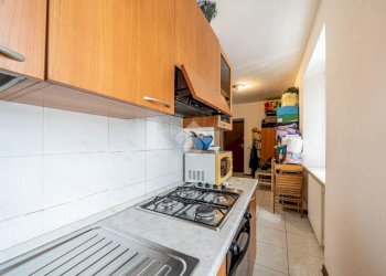 Two-room apartment Strada massese lagrimone, Tizzano Val Parma - photo 10