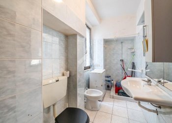 Two-room apartment Strada massese lagrimone, Tizzano Val Parma - photo 15