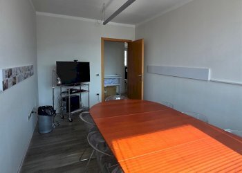Office Ravenna (neighborhood Borgo Nuovo) - photo 5