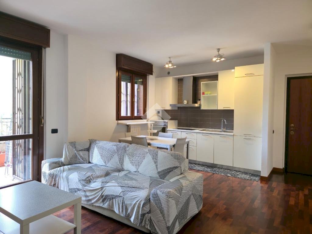 Bilocale Via S. Giuseppe Cottolengo, Milano - foto 1