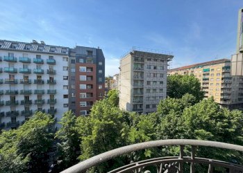 Four-room apartment Corso Racconigi, Torino (neighborhood Cenisia) - photo 2
