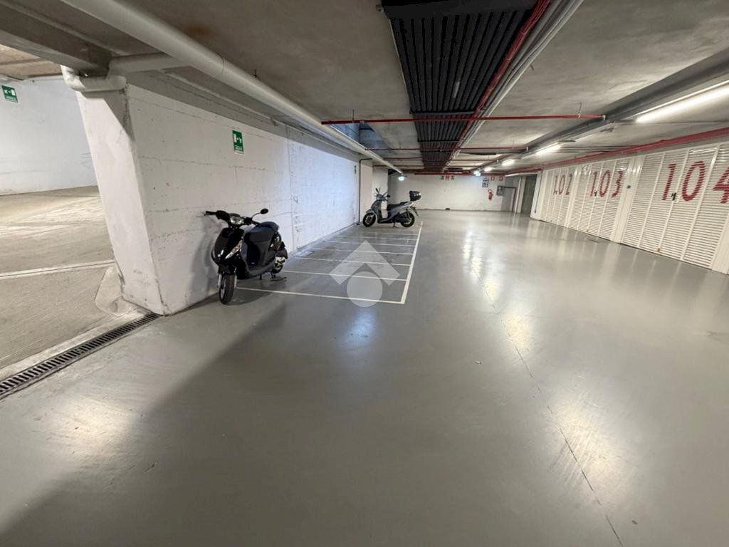 Box Corso Vittorio Emanuele II, Torino (neighborhood Centro) - photo 2