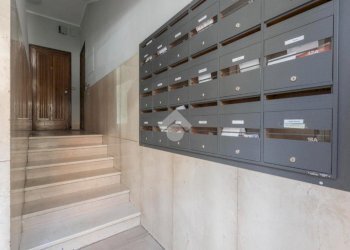Bilocale Via Sant'Antonino, Torino (zona Pozzo Strada) - foto 4