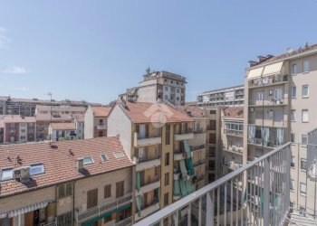 Bilocale Via Sant'Antonino, Torino (zona Pozzo Strada) - foto 7