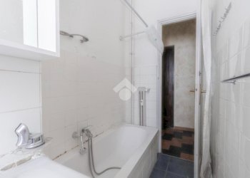 Bilocale Via Sant'Antonino, Torino (zona Pozzo Strada) - foto 12