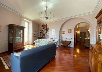 Four-room apartment Via Garibaldi, Asti - photo 4