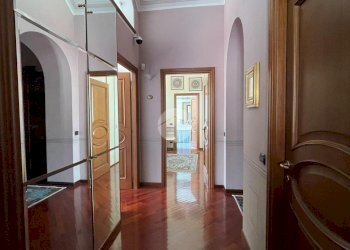 Four-room apartment Via Garibaldi, Asti - photo 9