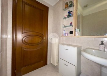 Four-room apartment Via Garibaldi, Asti - photo 29