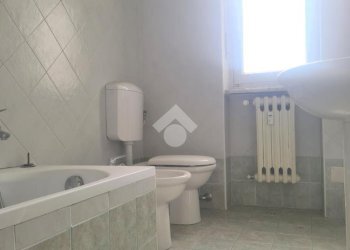 Trilocale Corso Alessandria, Asti - foto 8