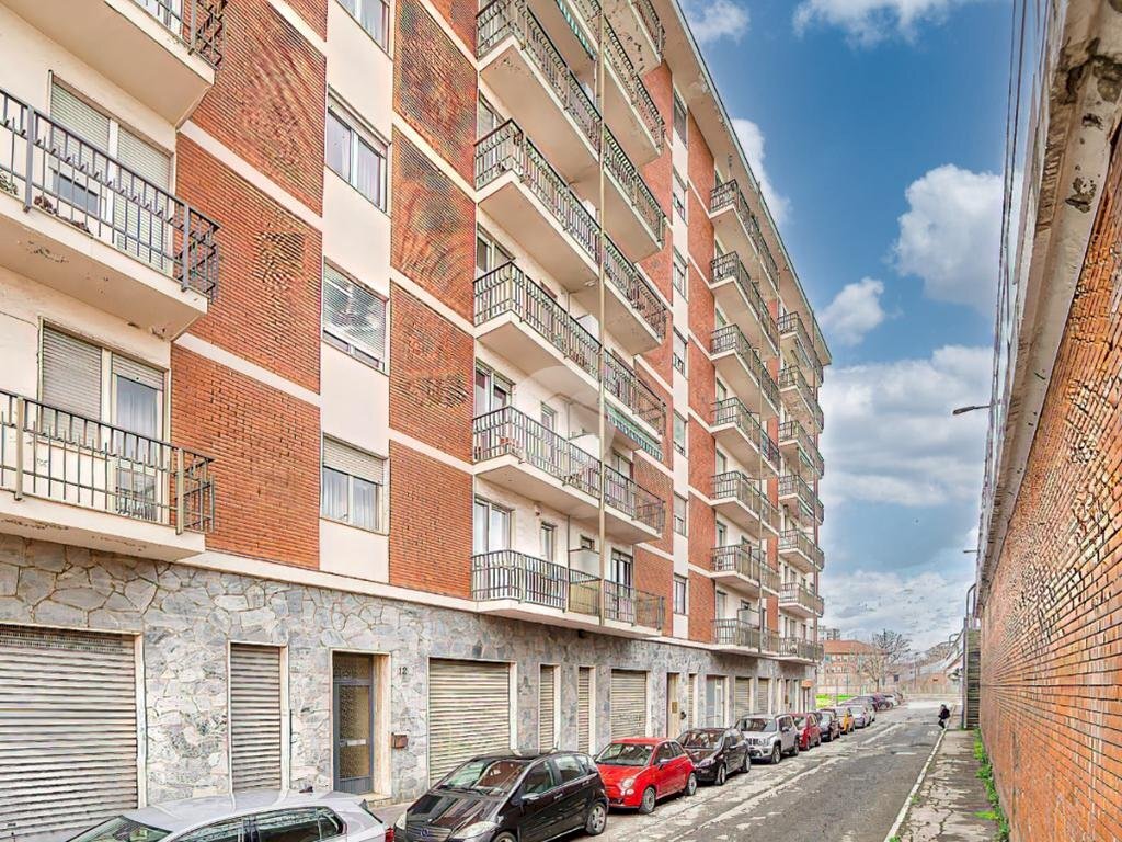 Three-room apartment Via Guido Reni, Torino (neighborhood Mirafiori Nord) - photo 3
