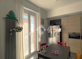 Apartment Via Umberto Fracchia, Genova (neighborhood Oregina) - photo 8