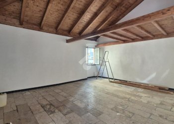 Box Via Piero Pinetti, Genova (zona Quezzi) - foto 3