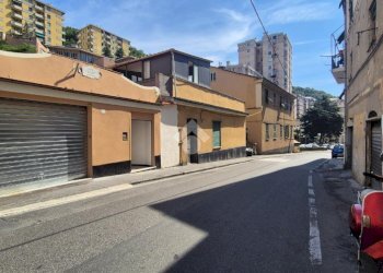 Box Via Piero Pinetti, Genova (zona Quezzi) - foto 6