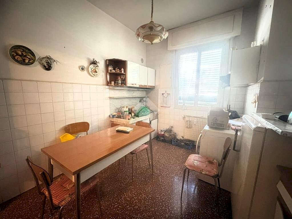 Trilocale Via Giulia De Vincenzi, Genova (zona Molassana) - foto 1
