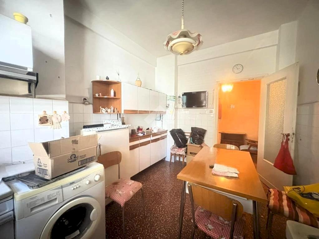Trilocale Via Giulia De Vincenzi, Genova (zona Molassana) - foto 2