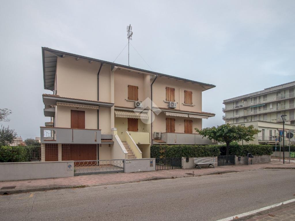 Porzione di casa Viale Fratelli Vivaldi, Ravenna (zona Lido di Classe) - foto 1