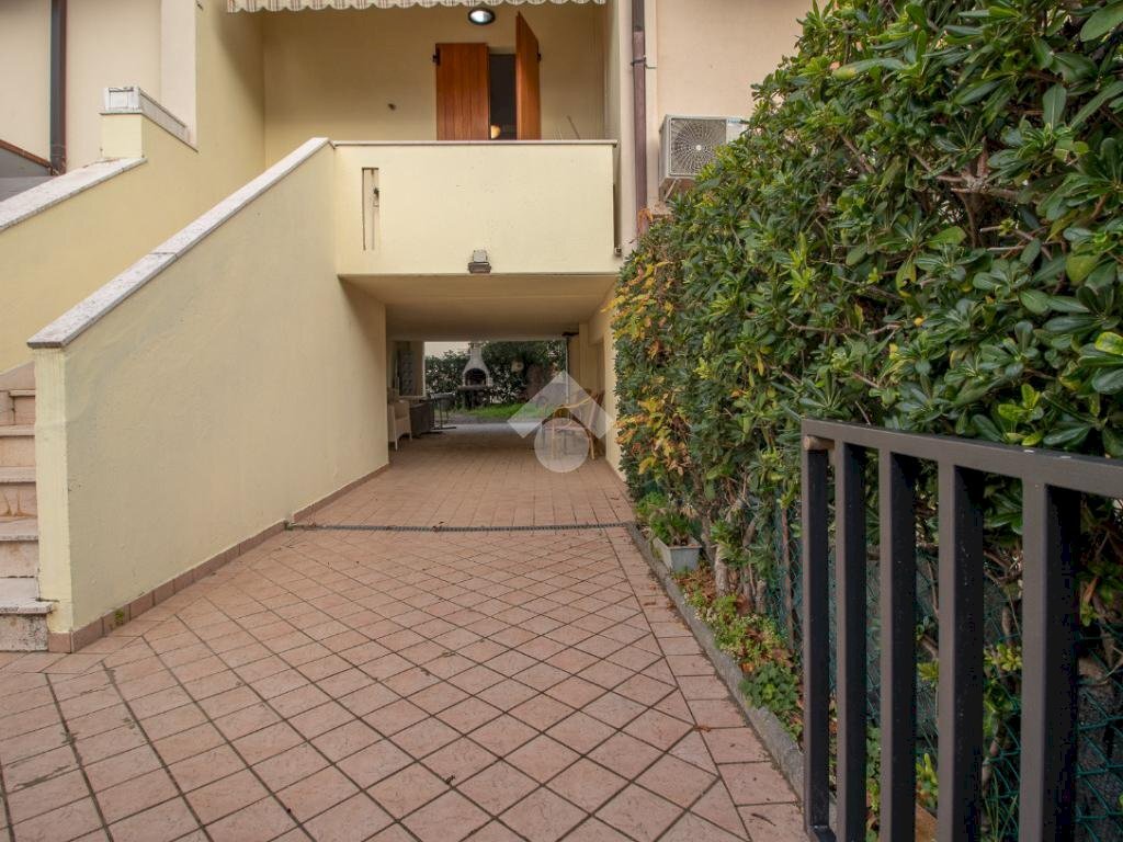 Porzione di casa Viale Fratelli Vivaldi, Ravenna (zona Lido di Classe) - foto 3