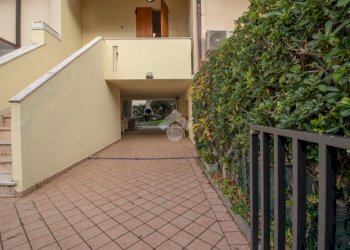 Porzione di casa Viale Fratelli Vivaldi, Ravenna (zona Lido di Classe) - foto 3