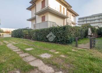 Porzione di casa Viale Fratelli Vivaldi, Ravenna (zona Lido di Classe) - foto 26