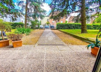 Four-room apartment Via del Donatore di Sangue, Torrile - photo 2