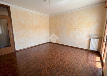 Four-room apartment Via Rodolfo Morandi, Torrile - photo 5