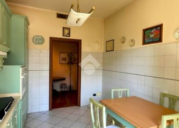 Two-room apartment Via Giuseppe Verdi, Corsico - photo 6