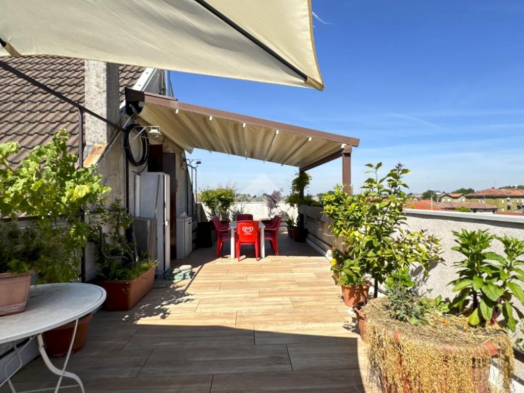 Four-room apartment Via XXV aprile, Gessate - photo 1