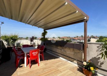 Four-room apartment Via XXV aprile, Gessate - photo 2