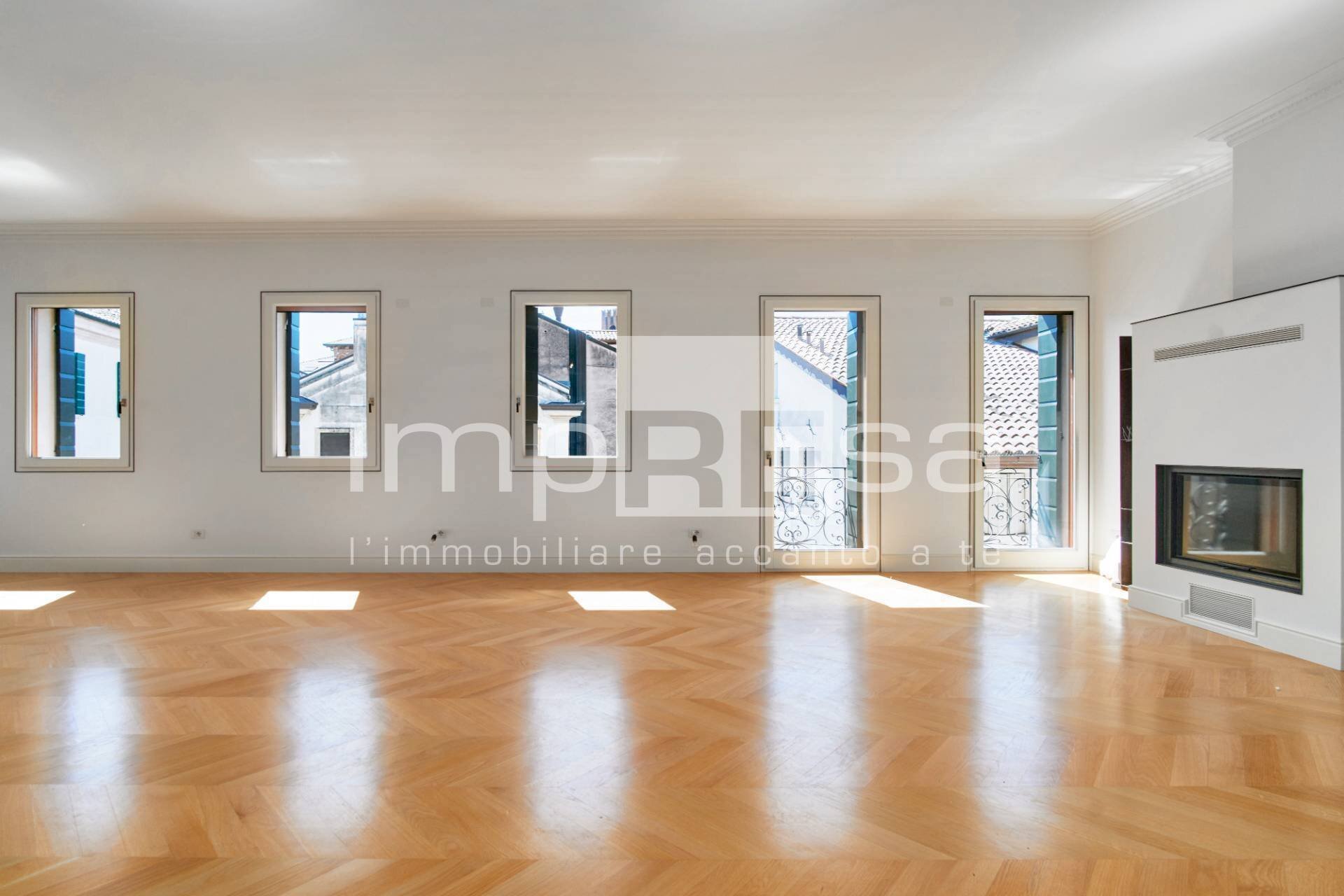 Foto 1 - Four-room apartment via municipio treviso, Treviso - photo 1