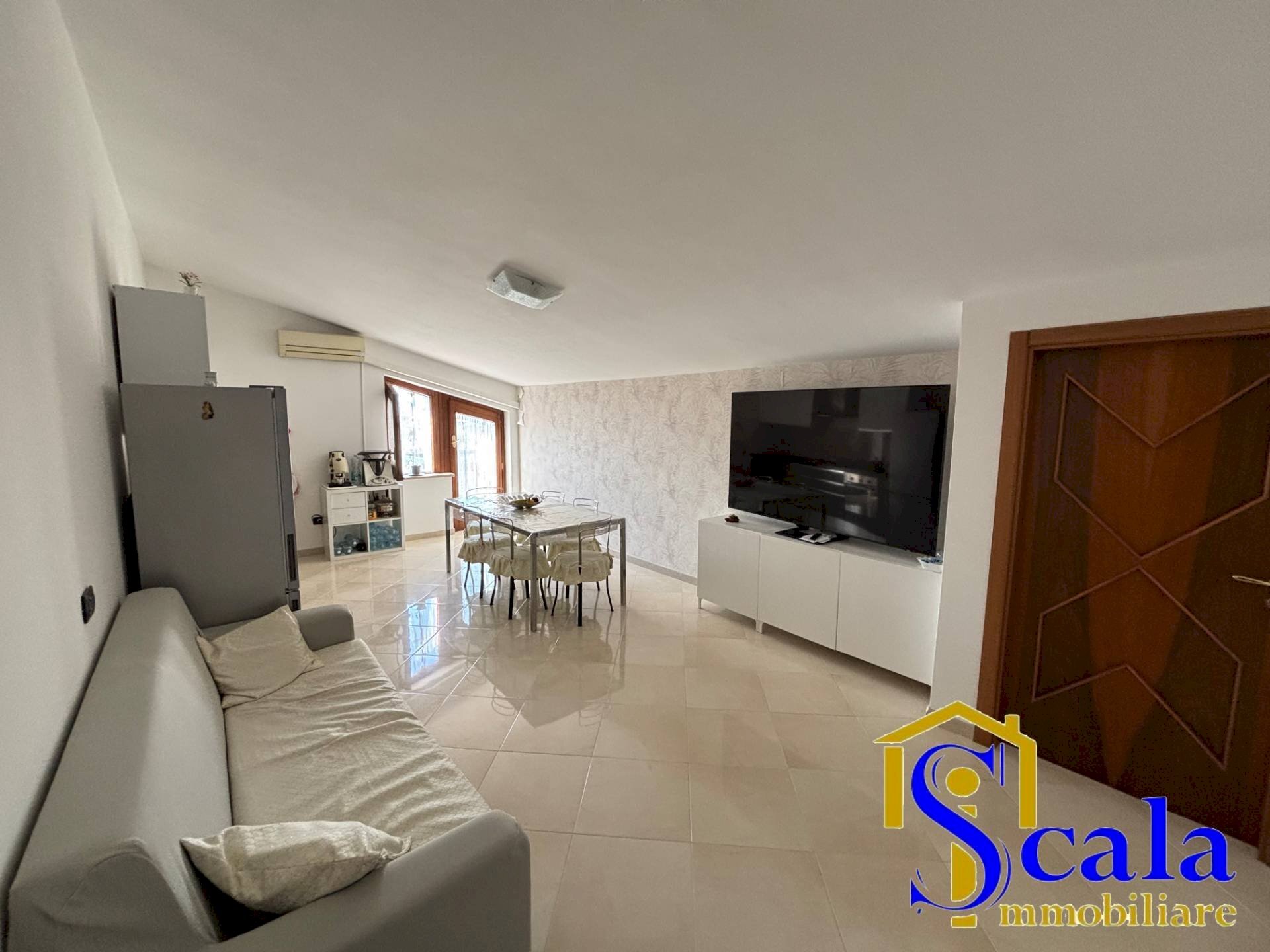 Foto 2 - Three-room apartment San Prisco - photo 2