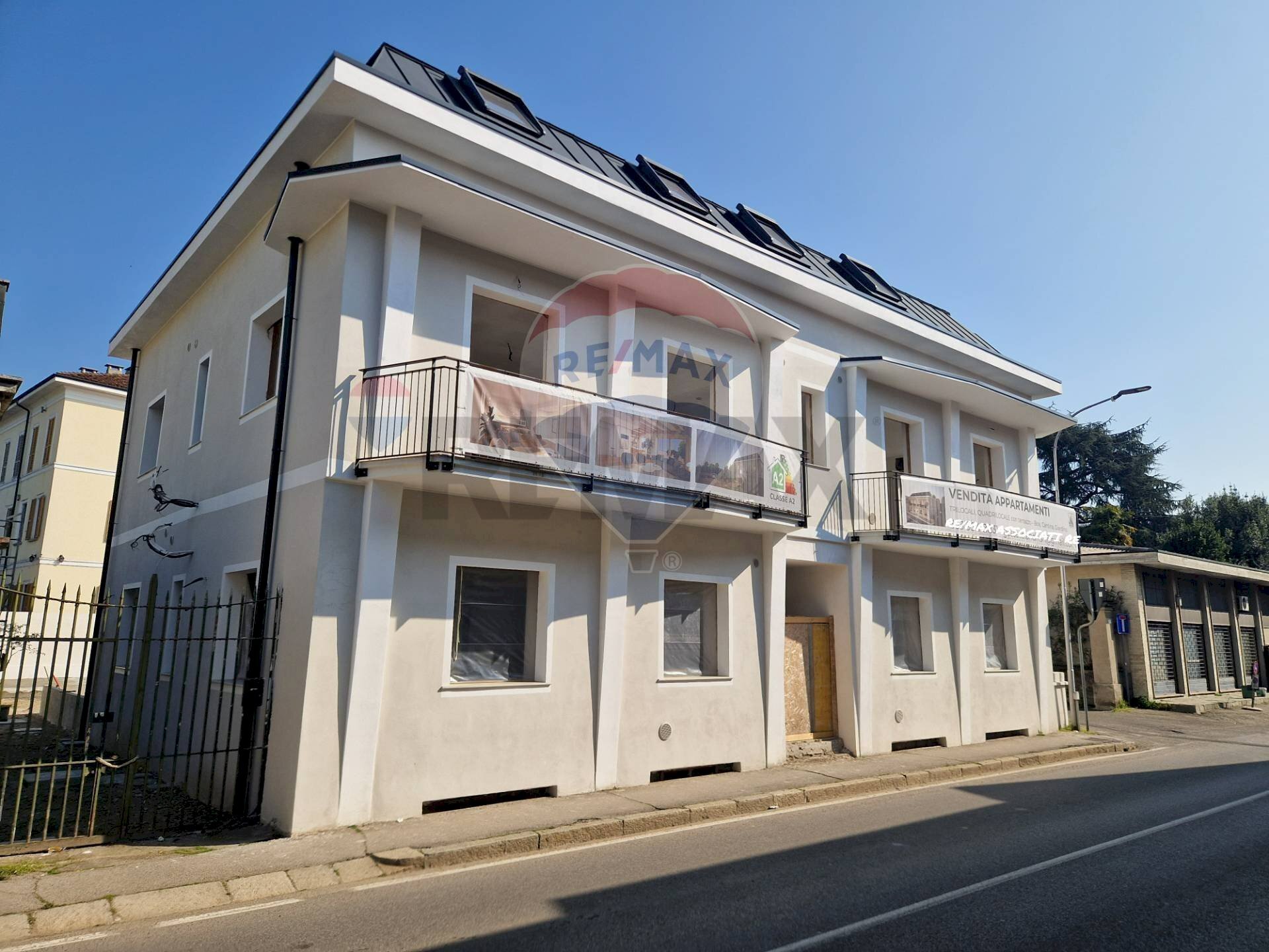 Condominio - Three-room apartment Via Cittadella
 
5, Gessate - photo 1