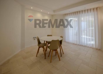 Sala da pranzo - Villa Via Carlo  Giancaspro
 
8-10, Bari - photo 22